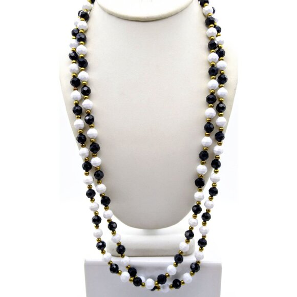 Vintage Super Long Strand of Black and White Beads with Gold Tone Spacers, Flapp - Picture 3 of 5